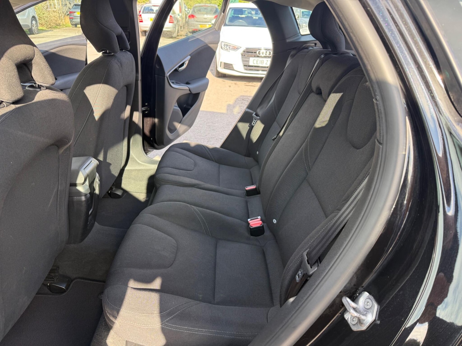 Used Volvo V40 2015 for sale - 77696157: Photo 21