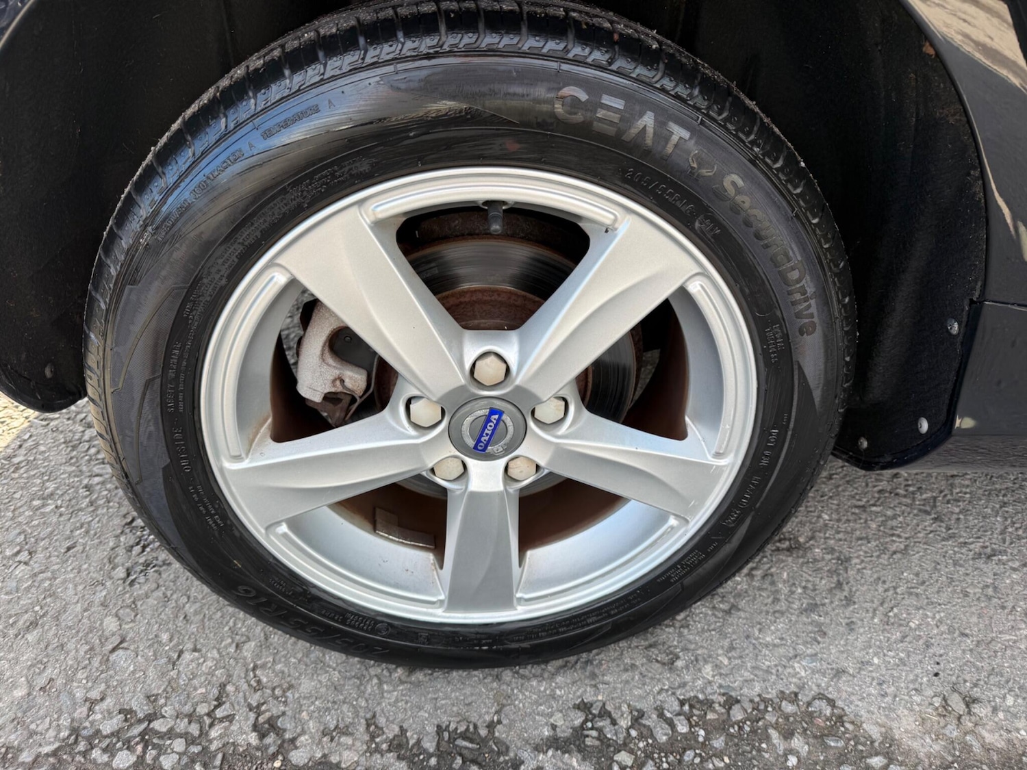 Used Volvo V40 2015 for sale - 77696157: Photo 31