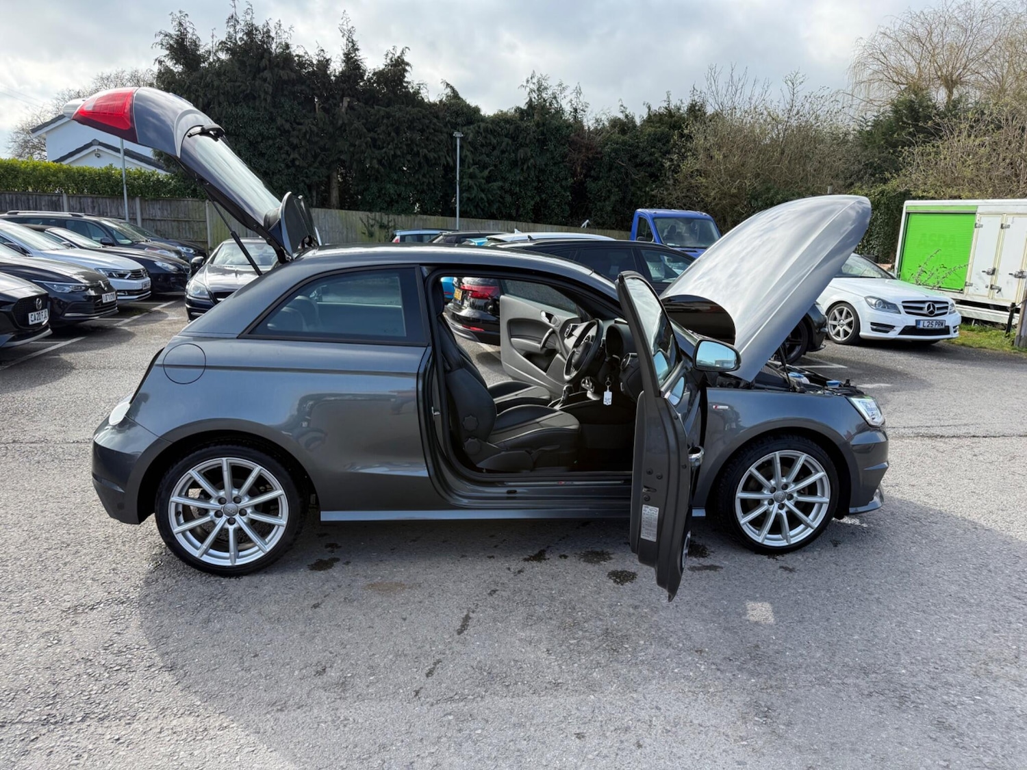 Used Audi A1 for sale - 77670610: Photo 25