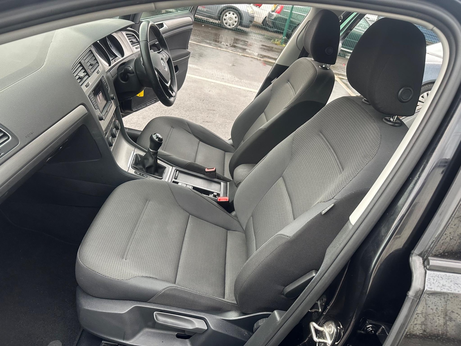 Used Volkswagen Golf 2015 for sale - 76994380: Photo 27