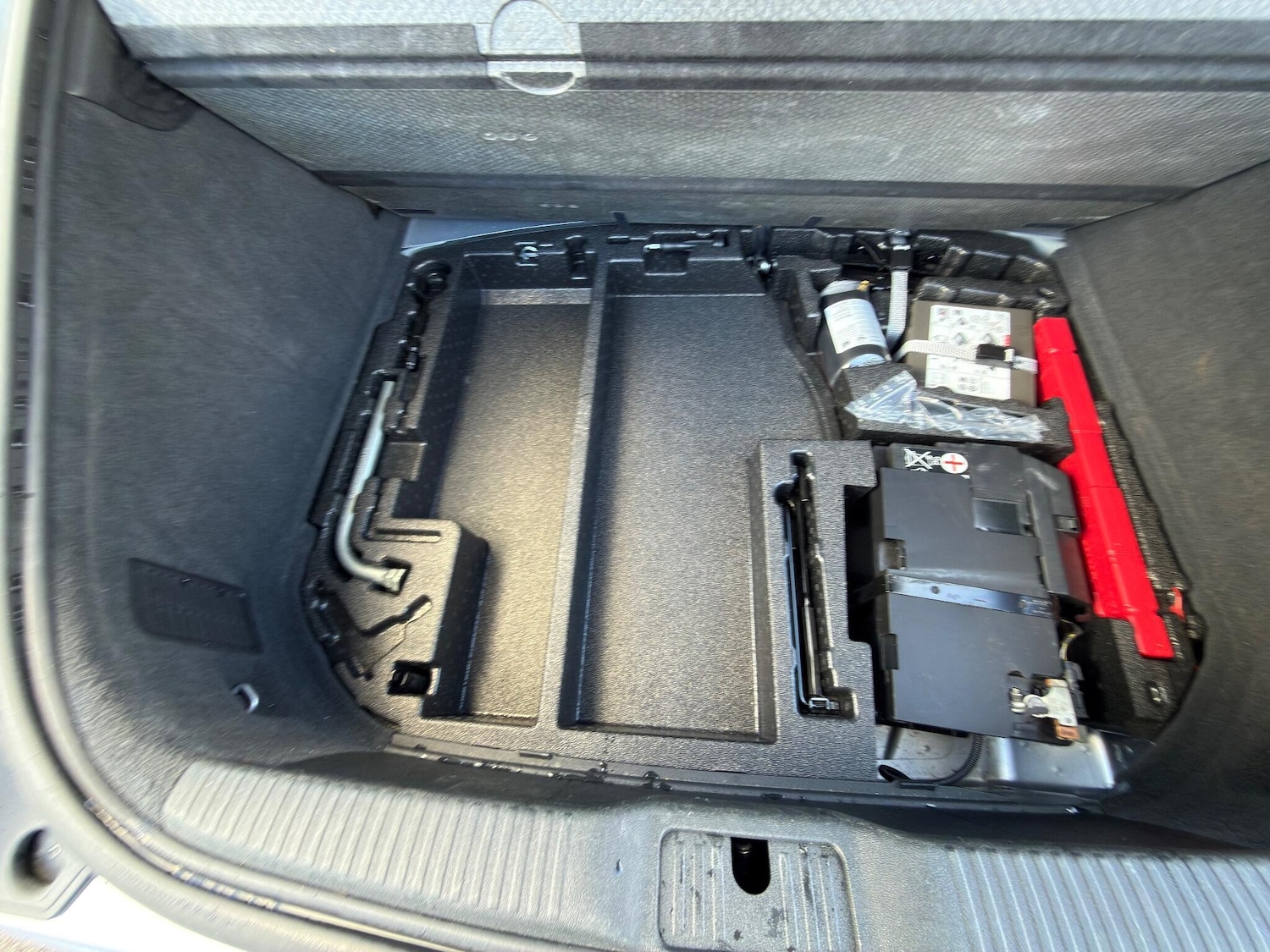 Used Audi TT 2015 for sale - 76632663: Photo 25