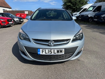 Used Vauxhall Astra 2015 for sale - 75540096: Photo