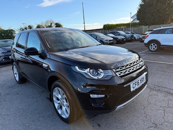 Used Land Rover Discovery Sport 2016 for sale - 77439963: Photo