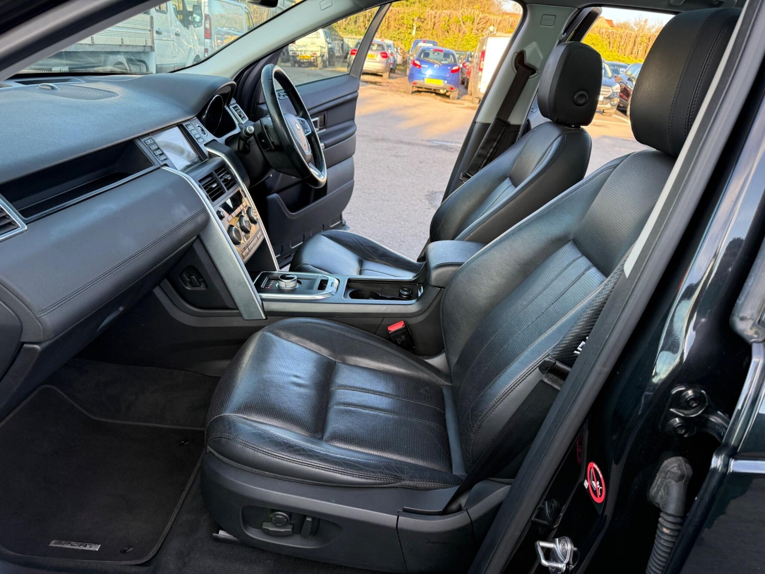 Used Land Rover Discovery Sport 2016 for sale - 77439963: Photo 25