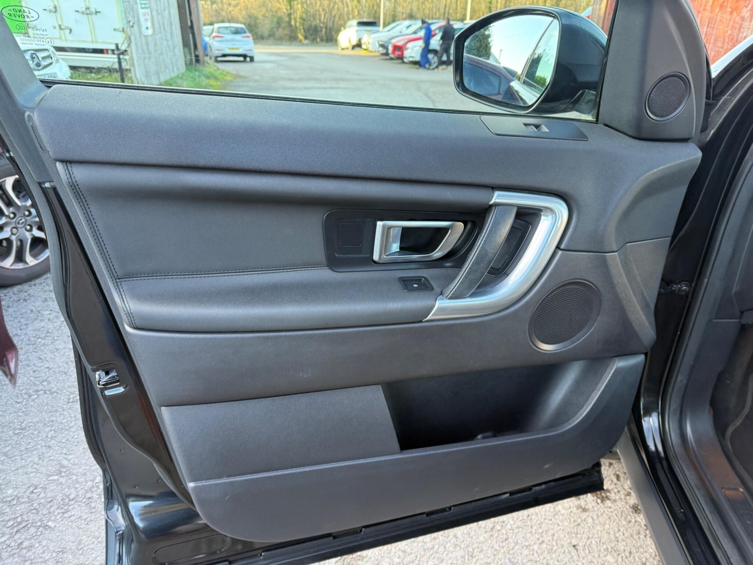 Used Land Rover Discovery Sport 2016 for sale - 77439963: Photo 27