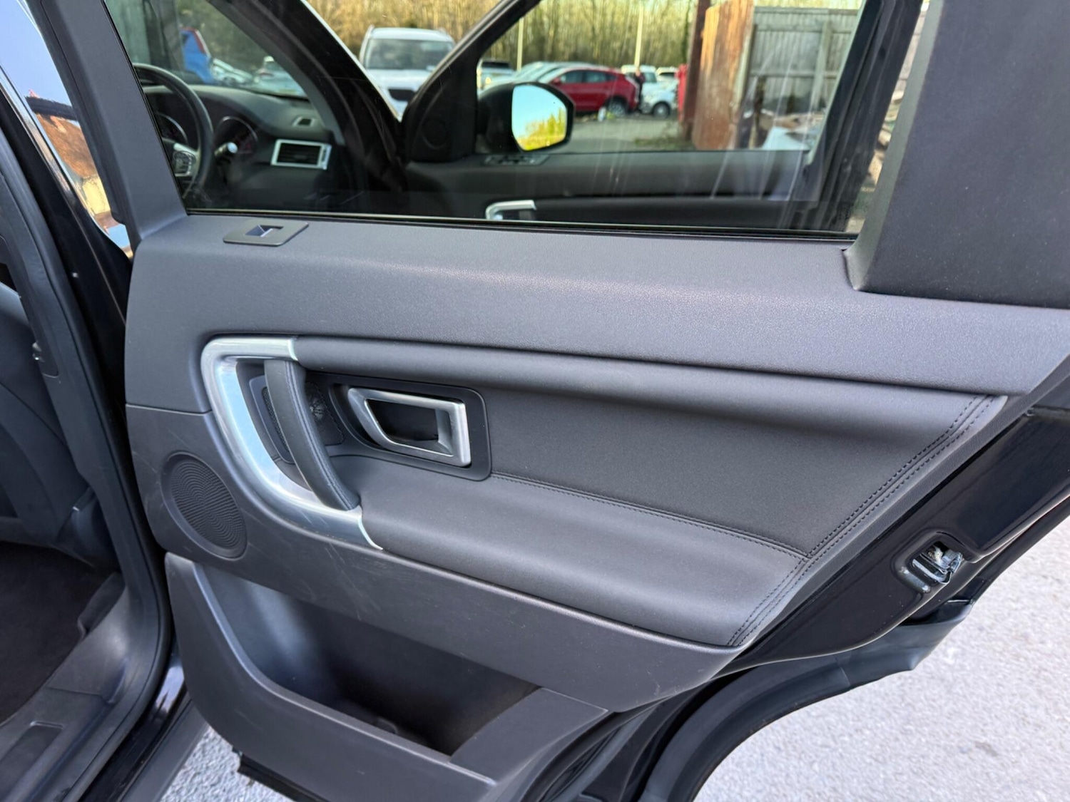 Used Land Rover Discovery Sport 2016 for sale - 77439963: Photo 38