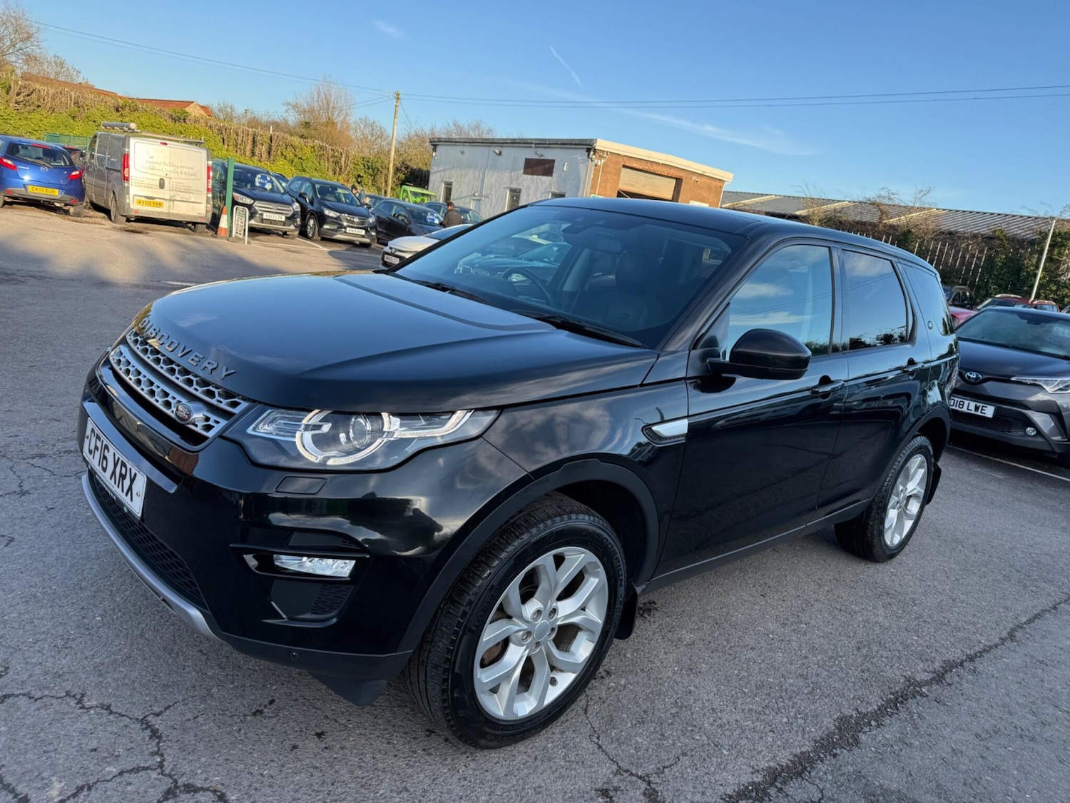 Used Land Rover Discovery Sport 2016 for sale - 77439963: Photo 4