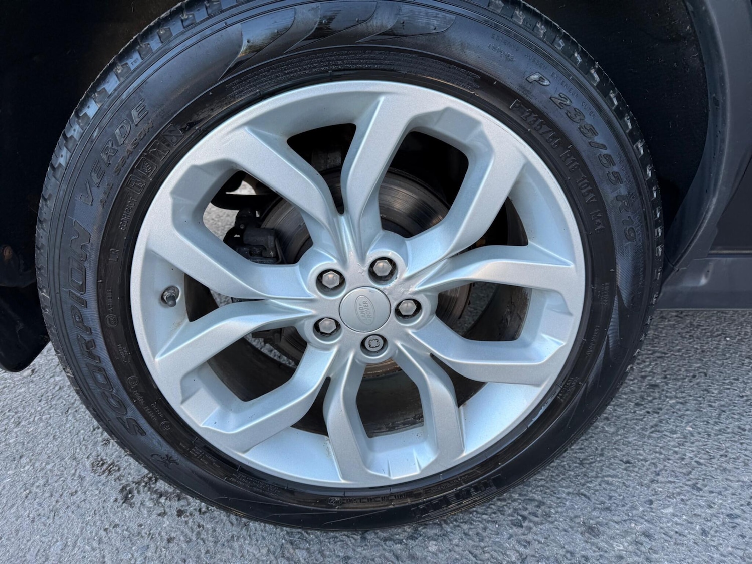 Used Land Rover Discovery Sport 2016 for sale - 77439963: Photo 44