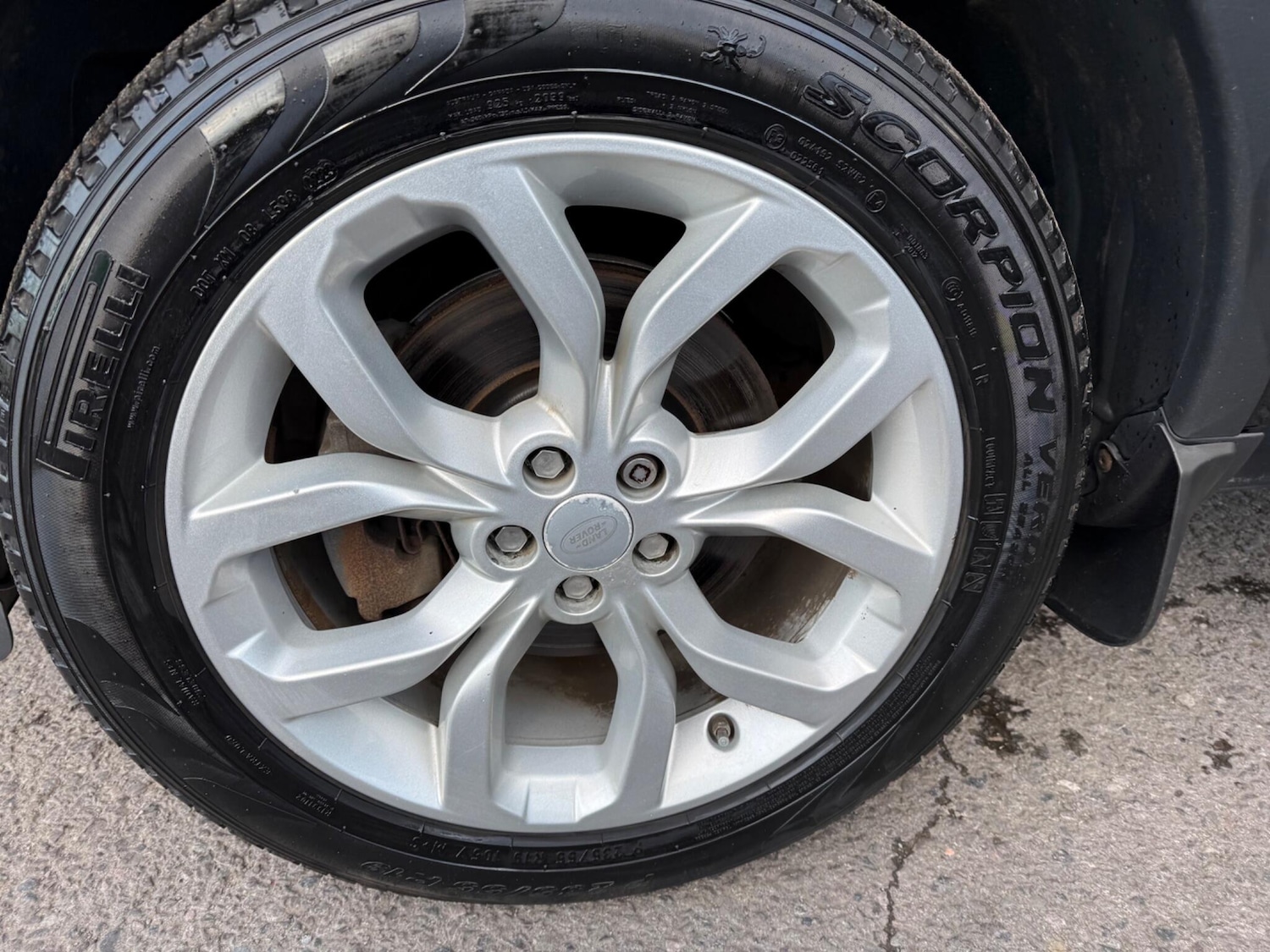 Used Land Rover Discovery Sport 2016 for sale - 77439963: Photo 46