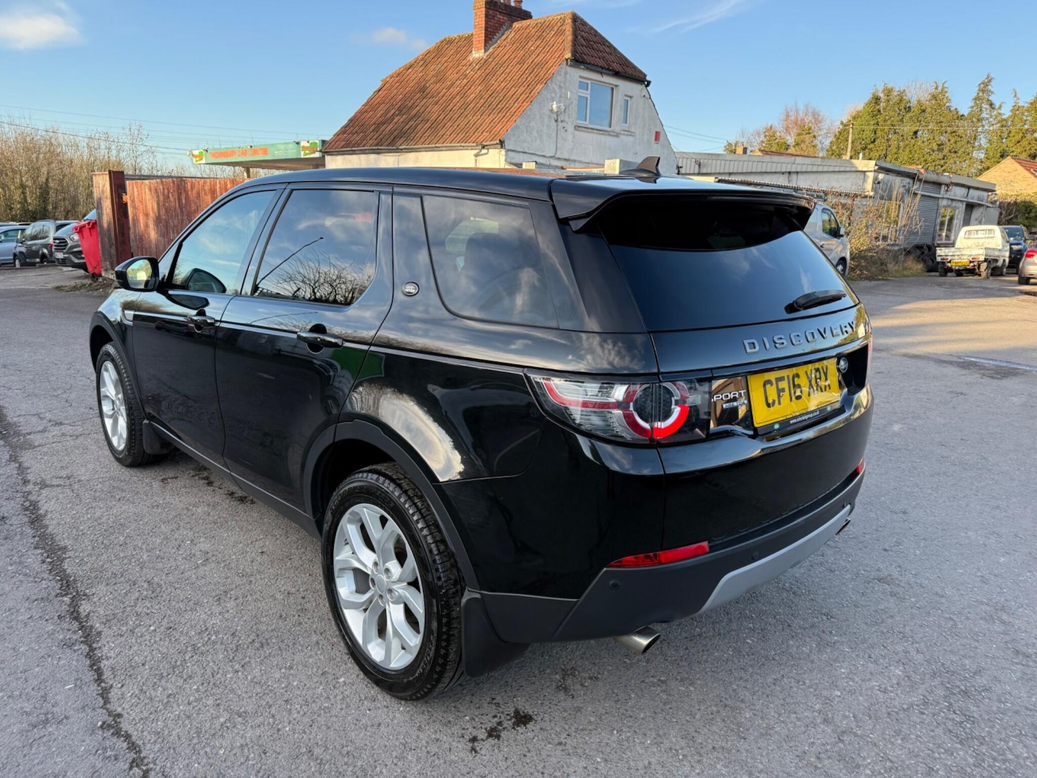 Used Land Rover Discovery Sport 2016 for sale - 77439963: Photo 5
