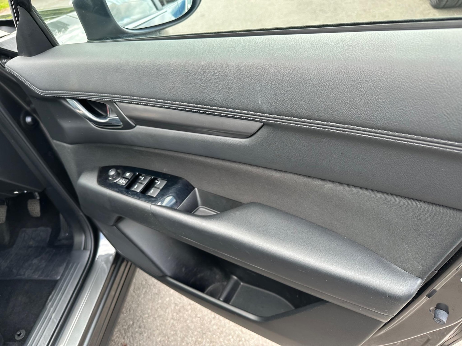 Used Mazda CX-5 2017 for sale - 76990933: Photo 31