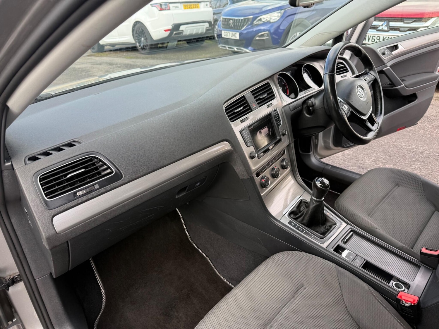 Used Volkswagen Golf 2015 for sale - 77351993: Photo 18