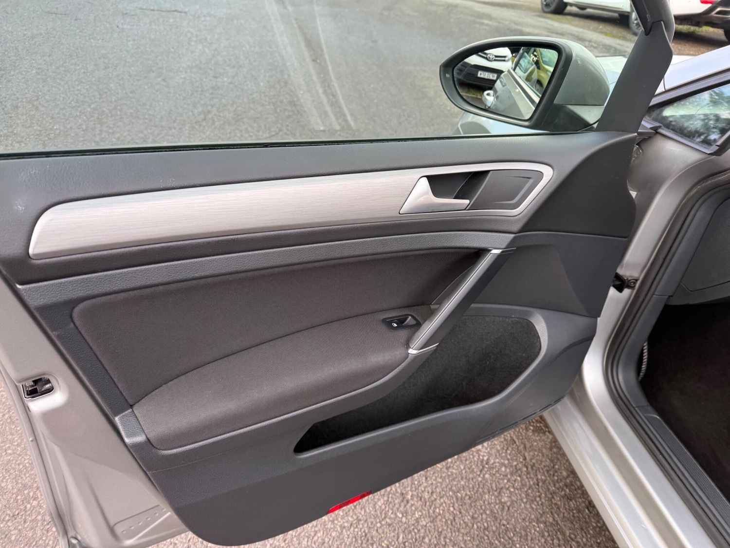 Used Volkswagen Golf 2015 for sale - 77351993: Photo 21