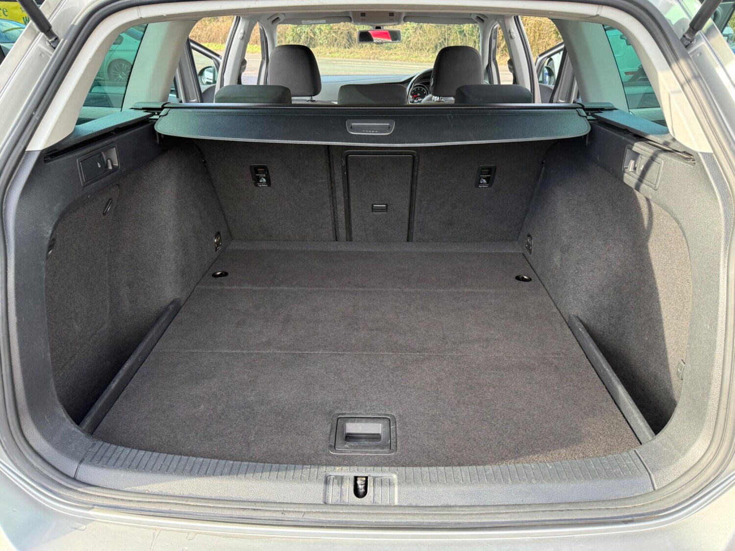 Used Volkswagen Golf 2015 for sale - 77351993: Photo 26