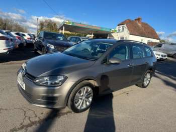 Used Volkswagen Golf 2015 for sale - 74006928: Photo