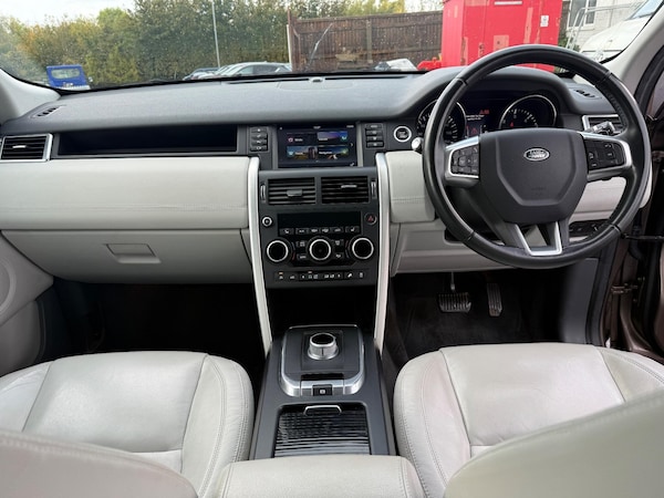 Used Land Rover Discovery Sport 2016 for sale - 76326314: Photo 18