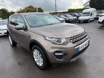 Land Rover - Discovery Sport