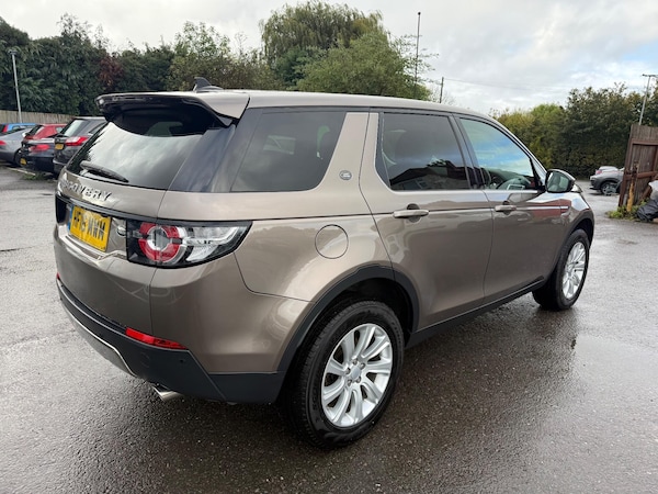Used Land Rover Discovery Sport 2016 for sale - 76326314: Photo 7