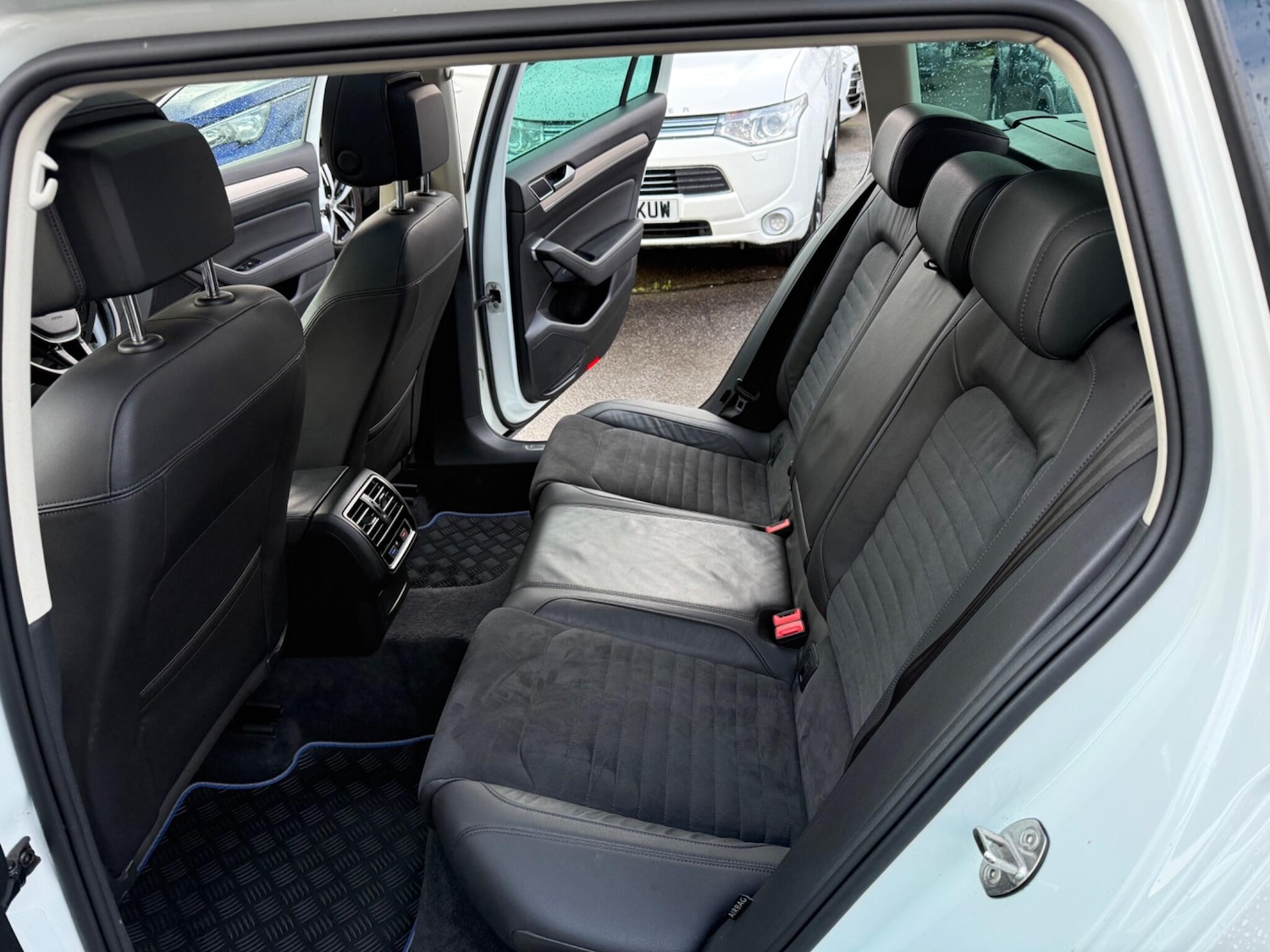 Used Volkswagen Passat 2017 for sale - 77637751: Photo 25