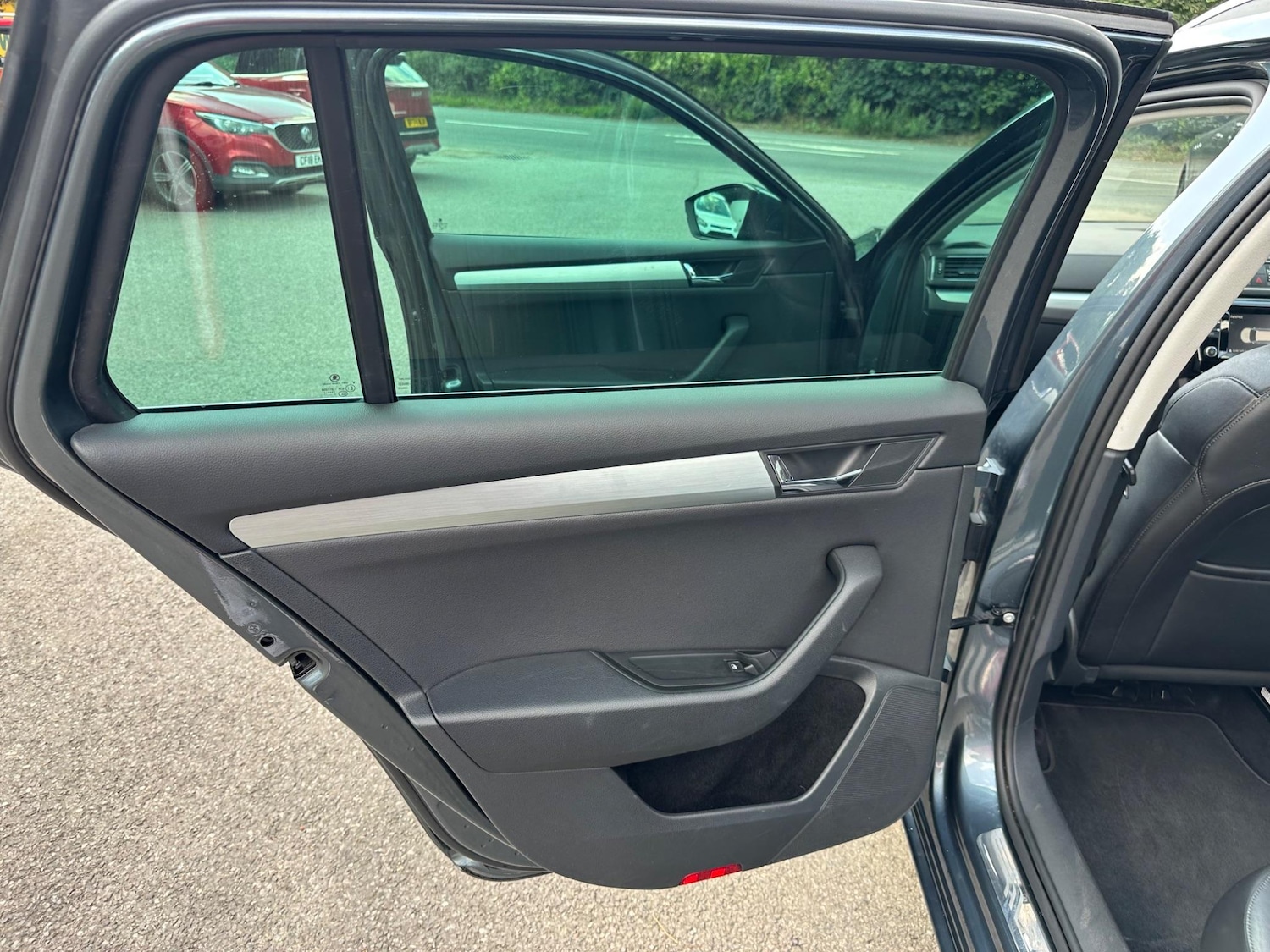 Vehicle 29