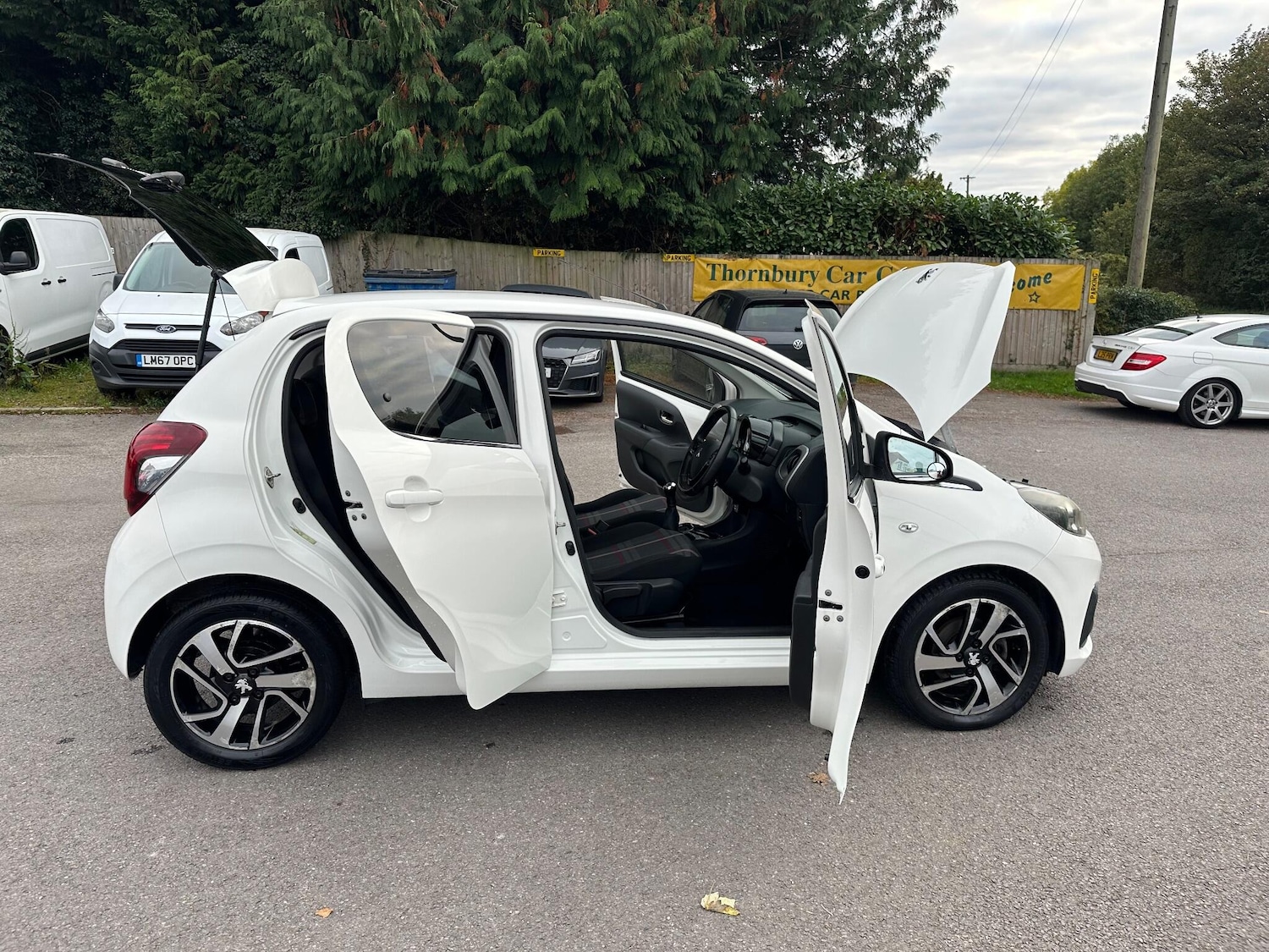 Used Peugeot 108 2015 for sale - 76307851: Photo 31