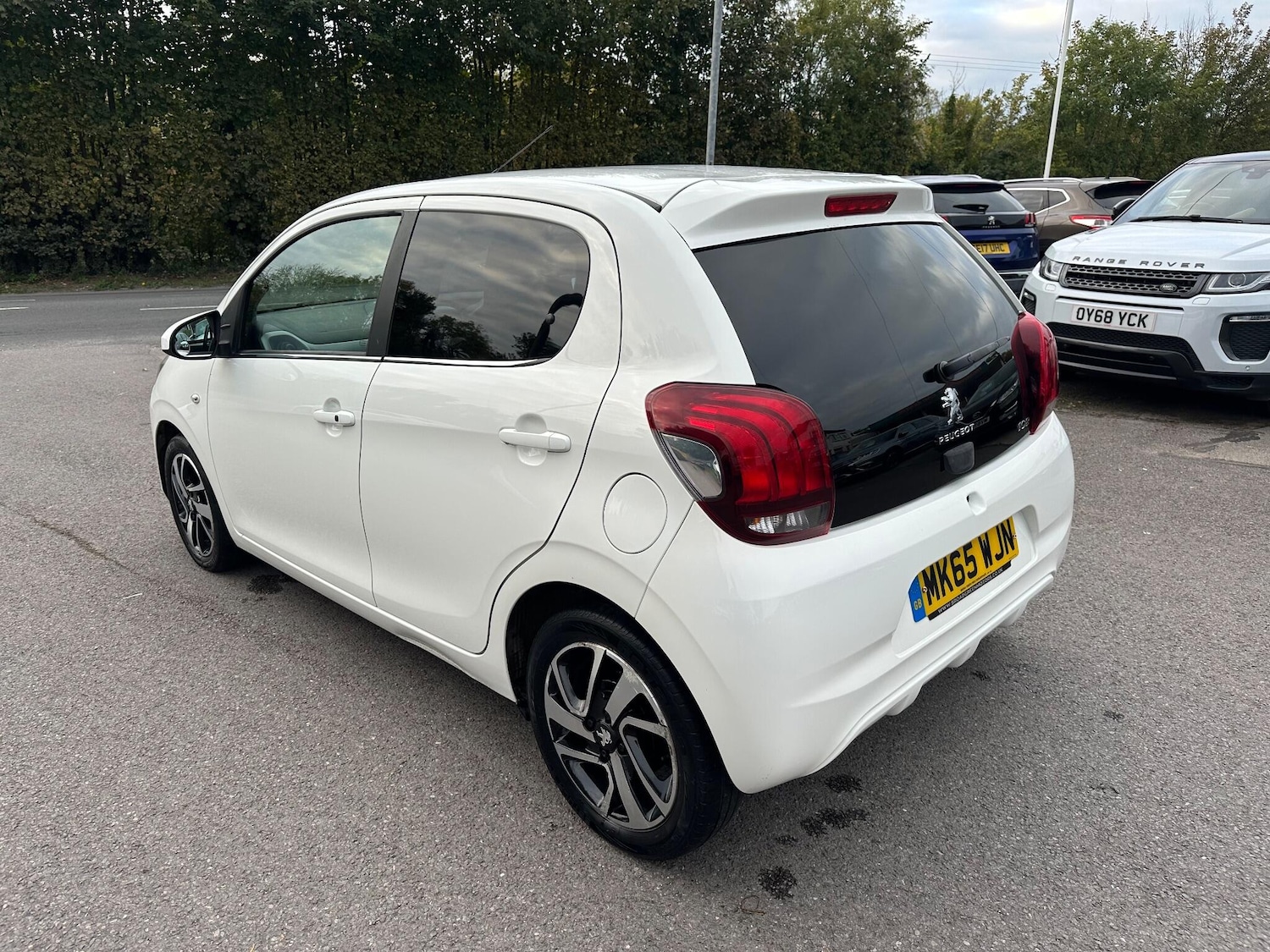 Used Peugeot 108 2015 for sale - 76307851: Photo 5