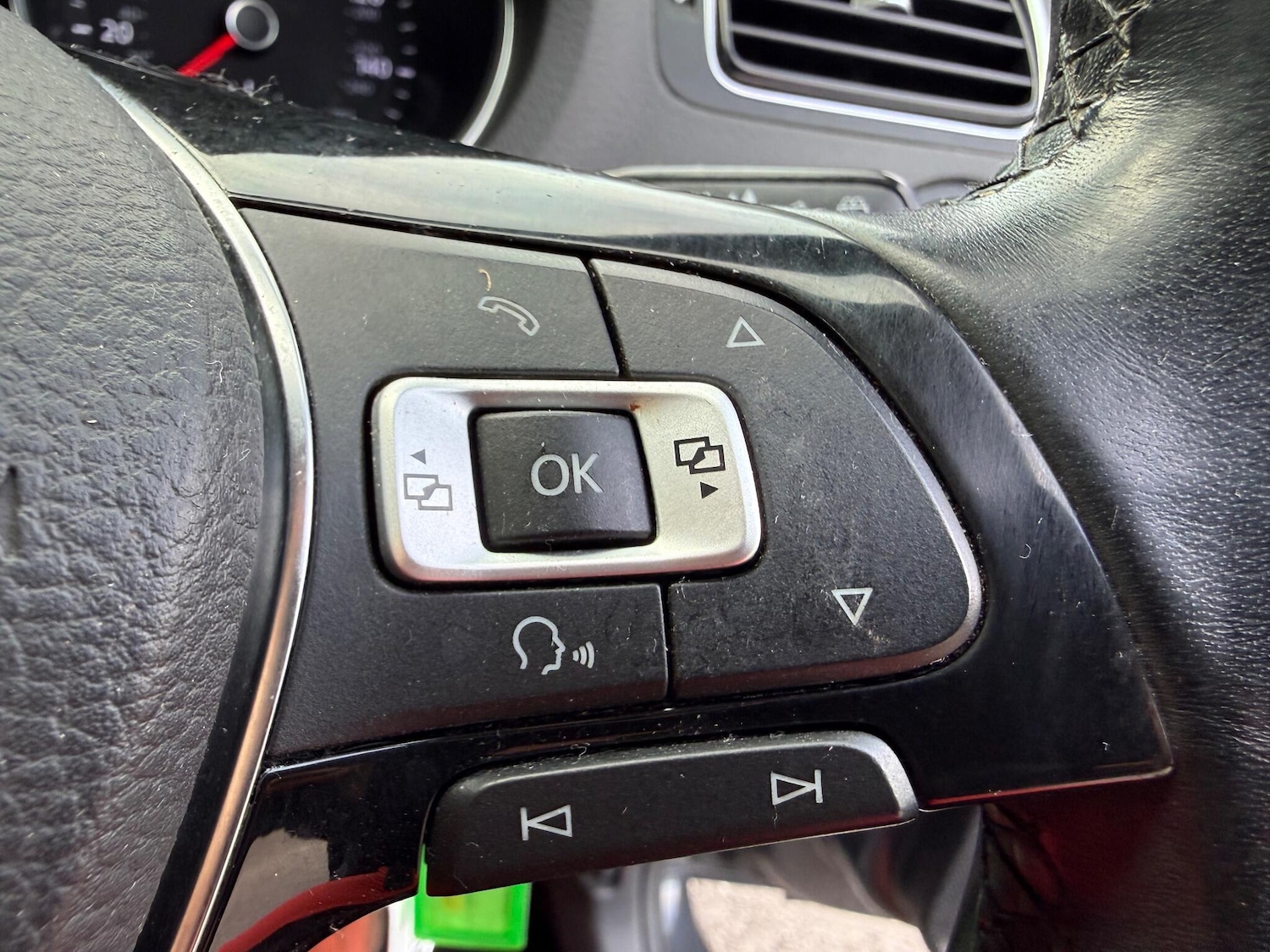 Used Volkswagen Polo 2016 for sale - 76990619: Photo 14