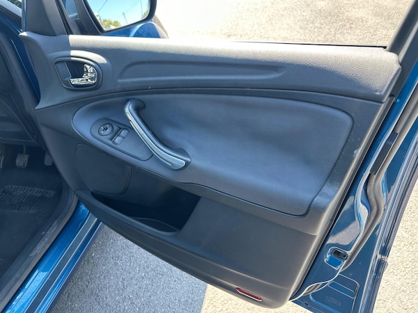 Used Ford Galaxy 2007 for sale - 76270815: Photo 21