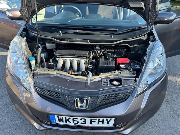 Used Honda Jazz 2013 for sale - 73905310: Photo 25