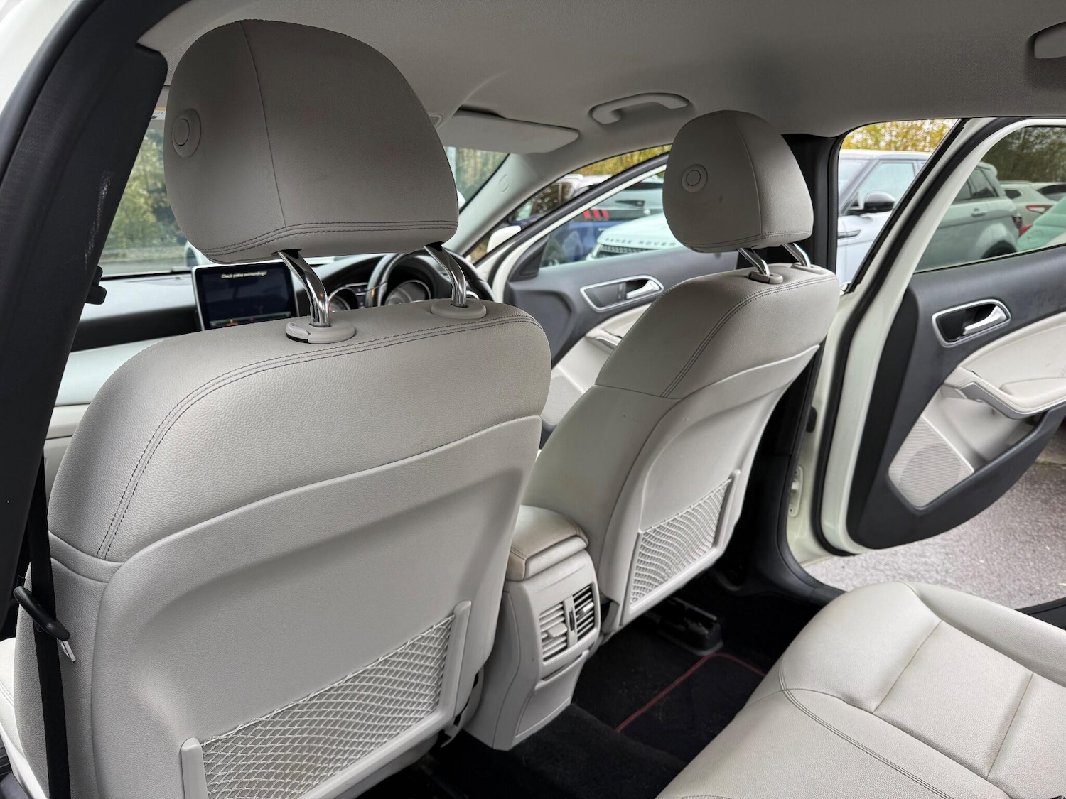 Used Mercedes-Benz GLA 2015 for sale - 76995095: Photo 19