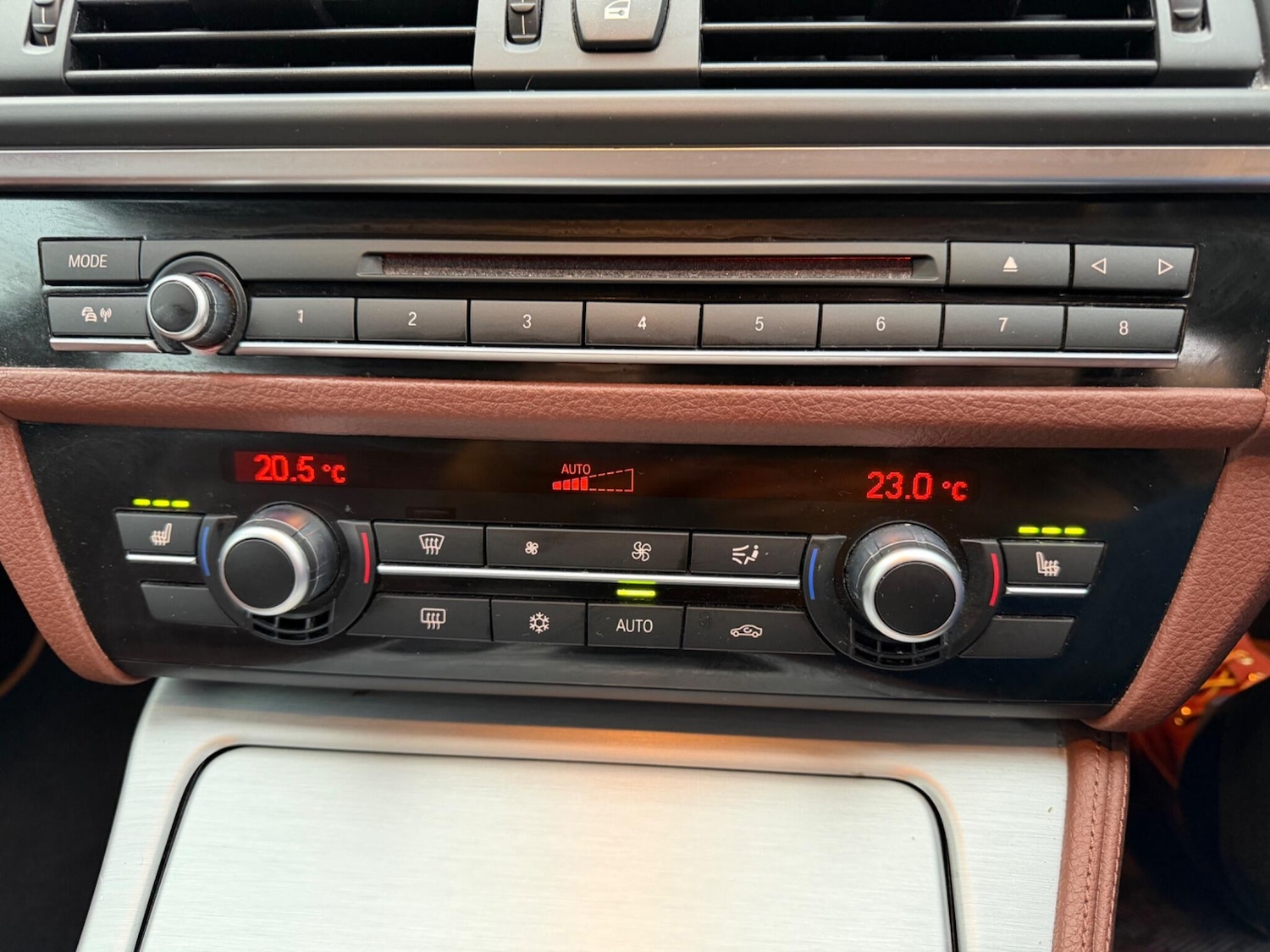 Used BMW 5 Series 2010 for sale - 77683123: Photo 13