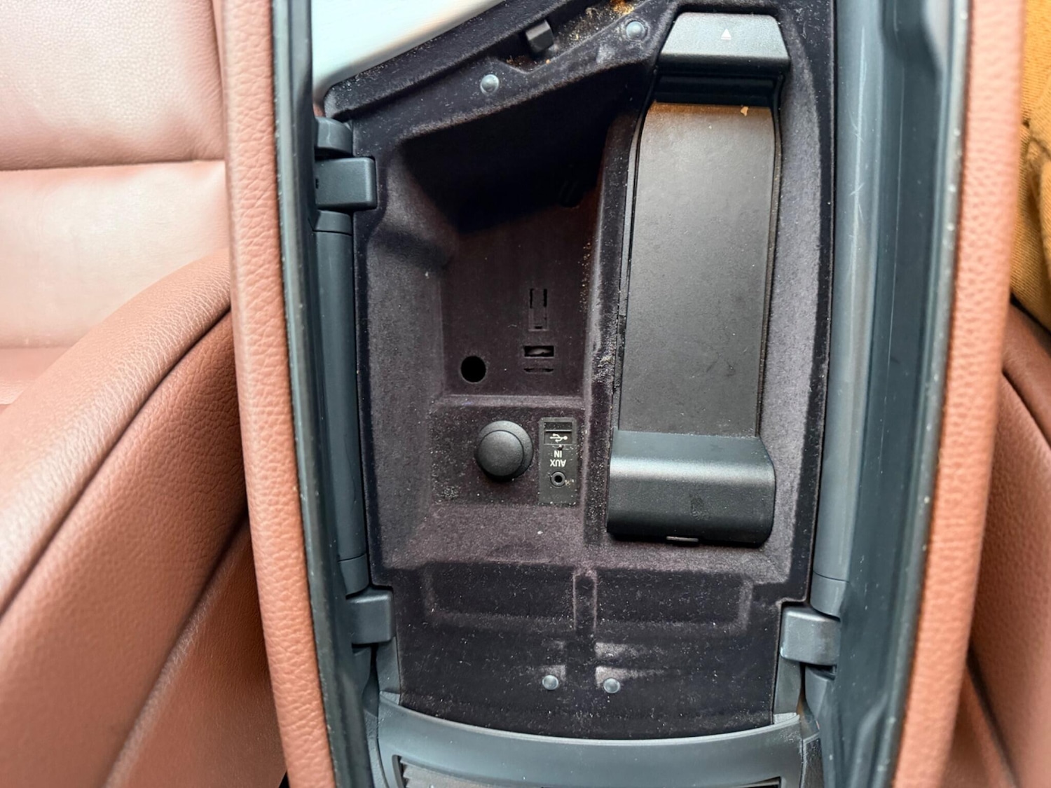 Used BMW 5 Series 2010 for sale - 77683123: Photo 19