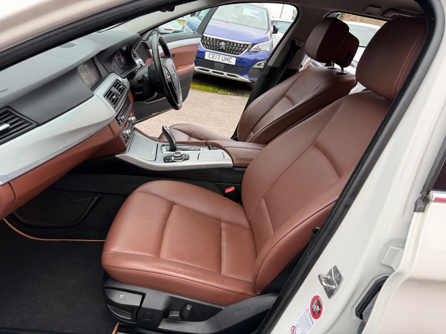 Used BMW 5 Series 2010 for sale - 77683123: Photo 24