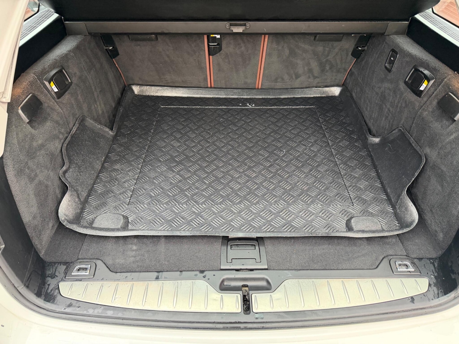 Used BMW 5 Series 2010 for sale - 77683123: Photo 35