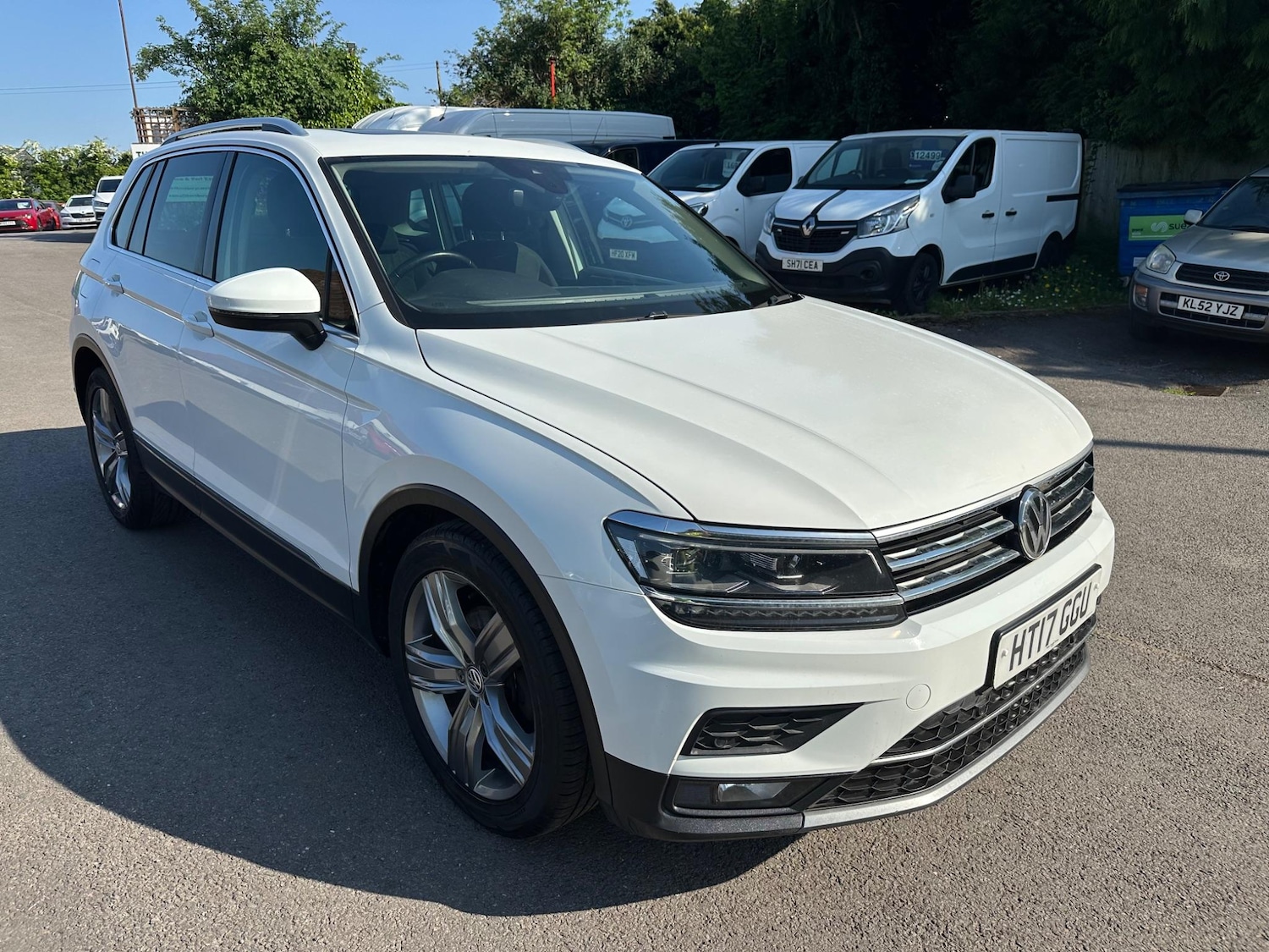 Used Volkswagen Tiguan 2017 for sale - 76645018: Photo 1