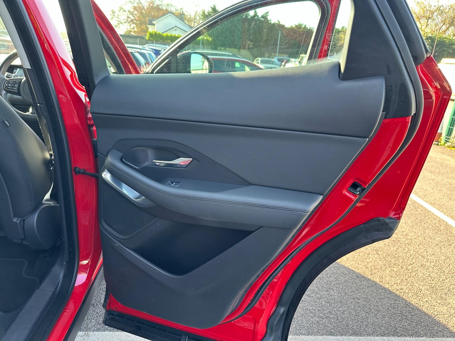 Used Jaguar E-Pace 2018 for sale - 76997111: Photo 24