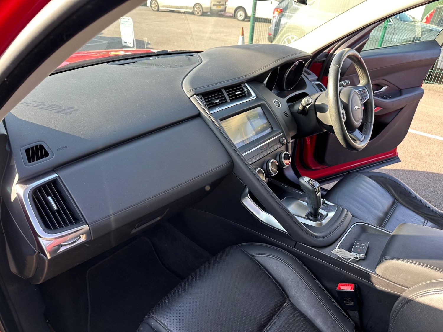 Used Jaguar E-Pace 2018 for sale - 76997111: Photo 25