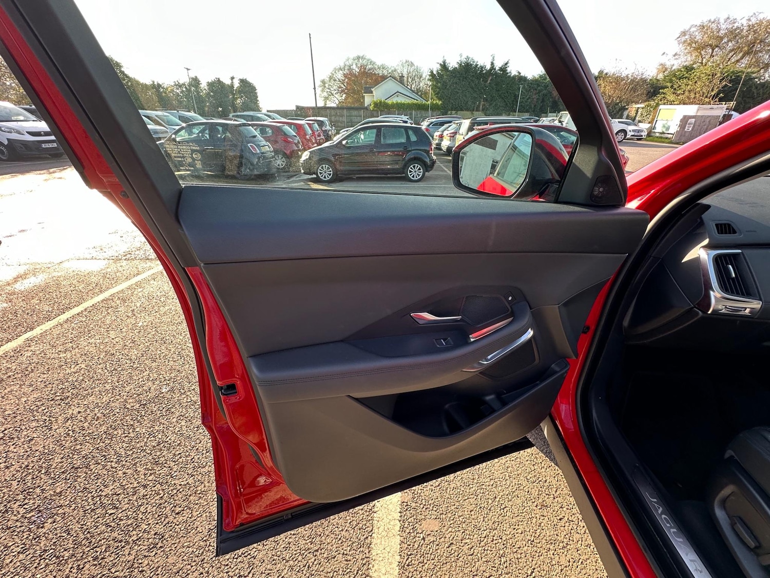 Used Jaguar E-Pace 2018 for sale - 76997111: Photo 29