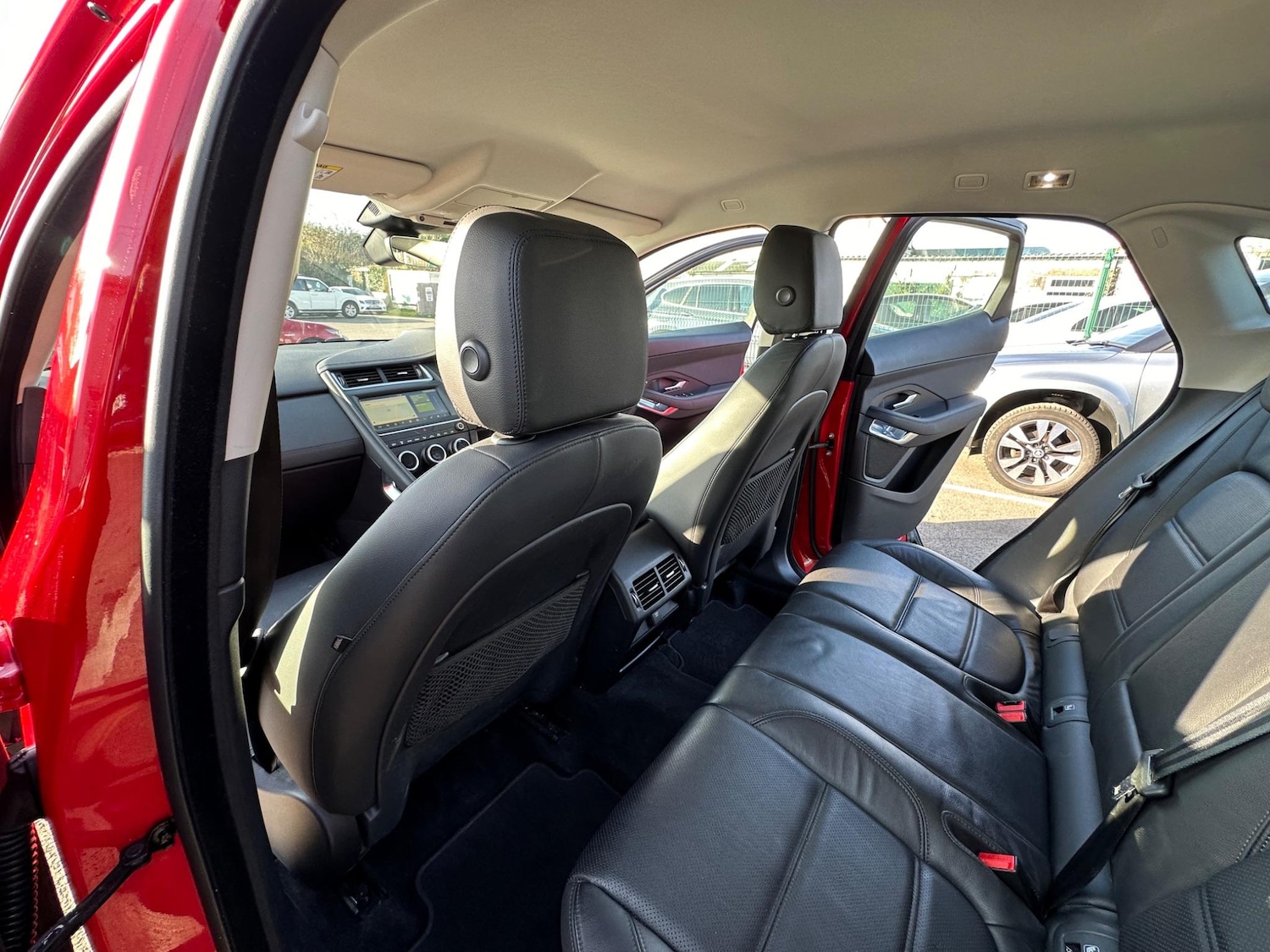 Used Jaguar E-Pace 2018 for sale - 76997111: Photo 30