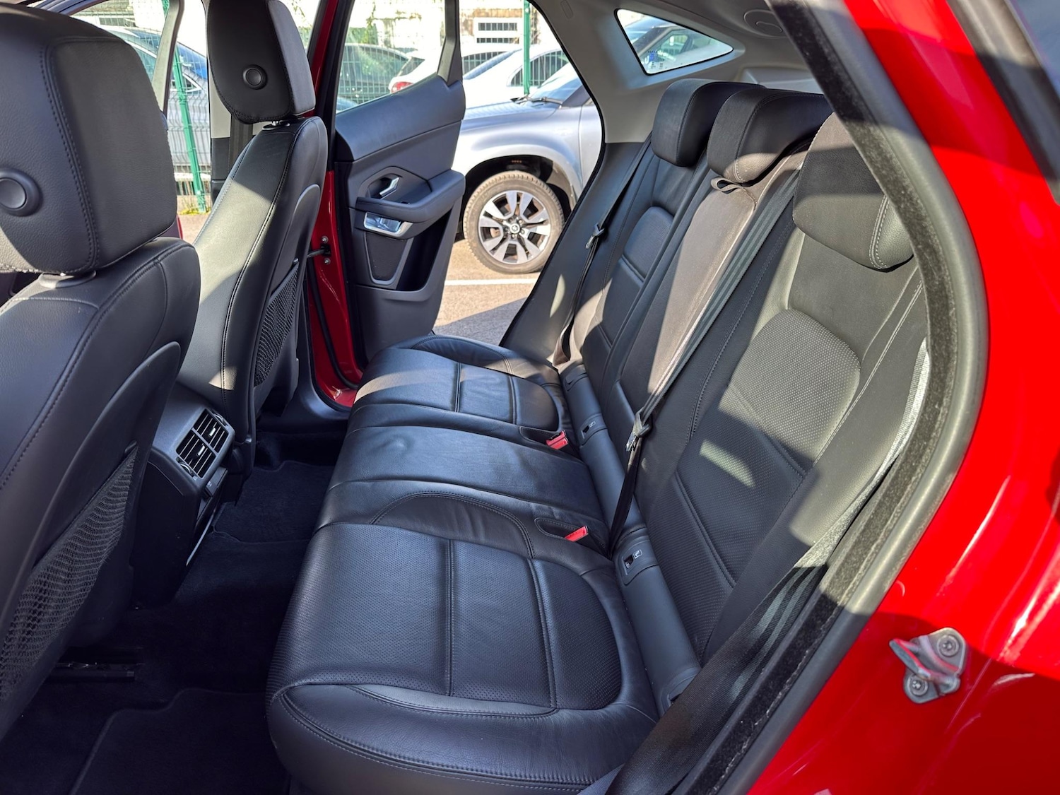 Used Jaguar E-Pace 2018 for sale - 76997111: Photo 31