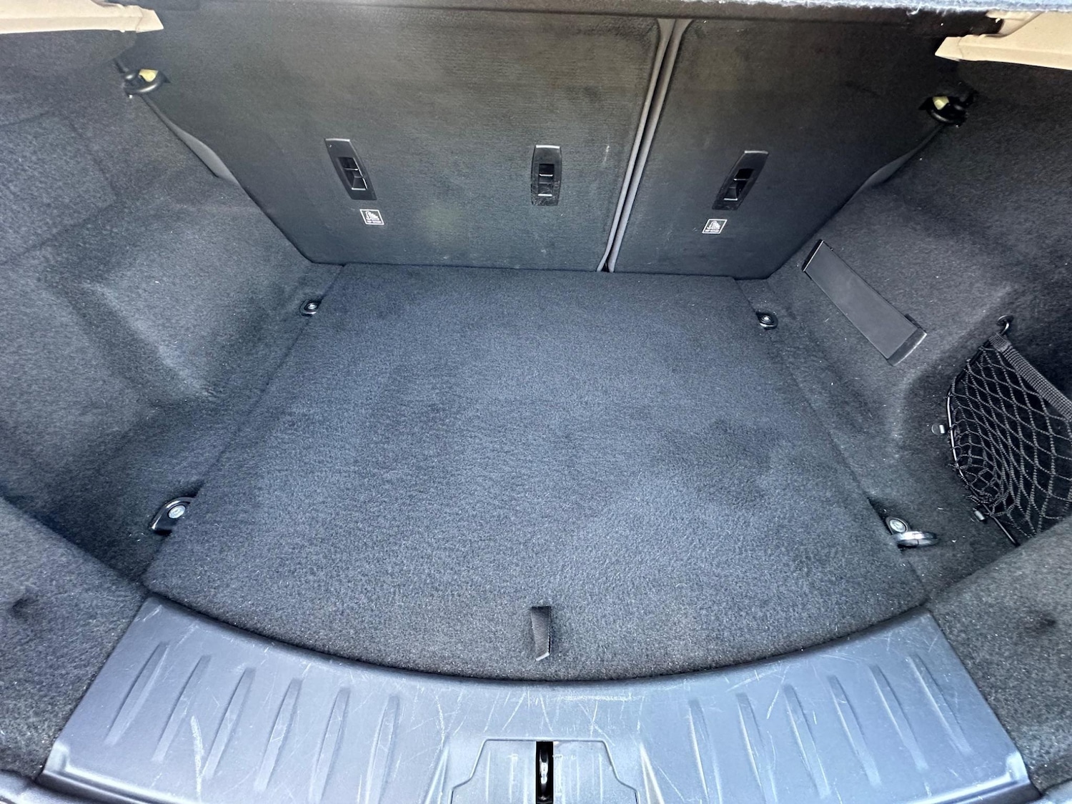 Used Jaguar E-Pace 2018 for sale - 76997111: Photo 34