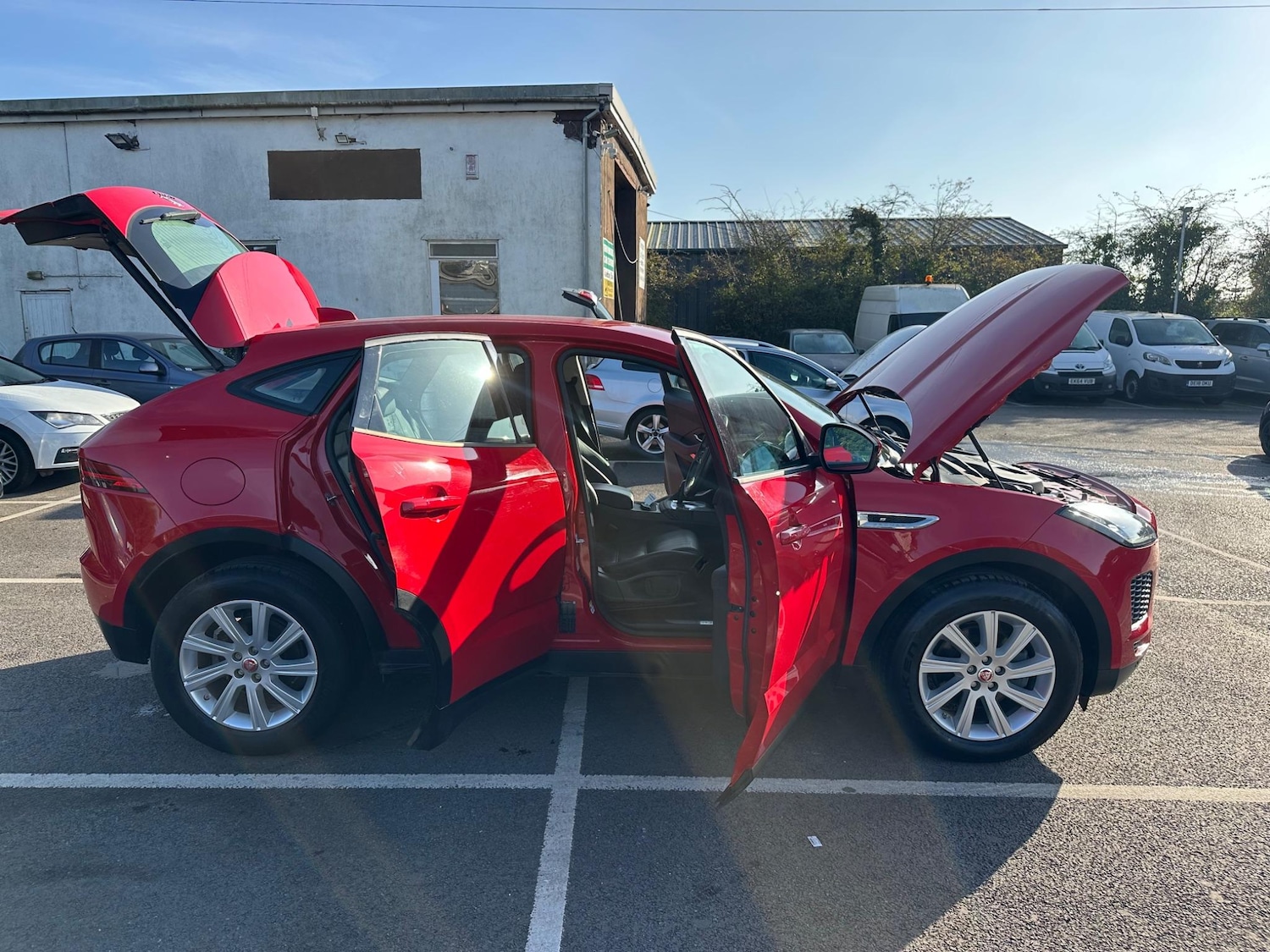 Used Jaguar E-Pace 2018 for sale - 76997111: Photo 37