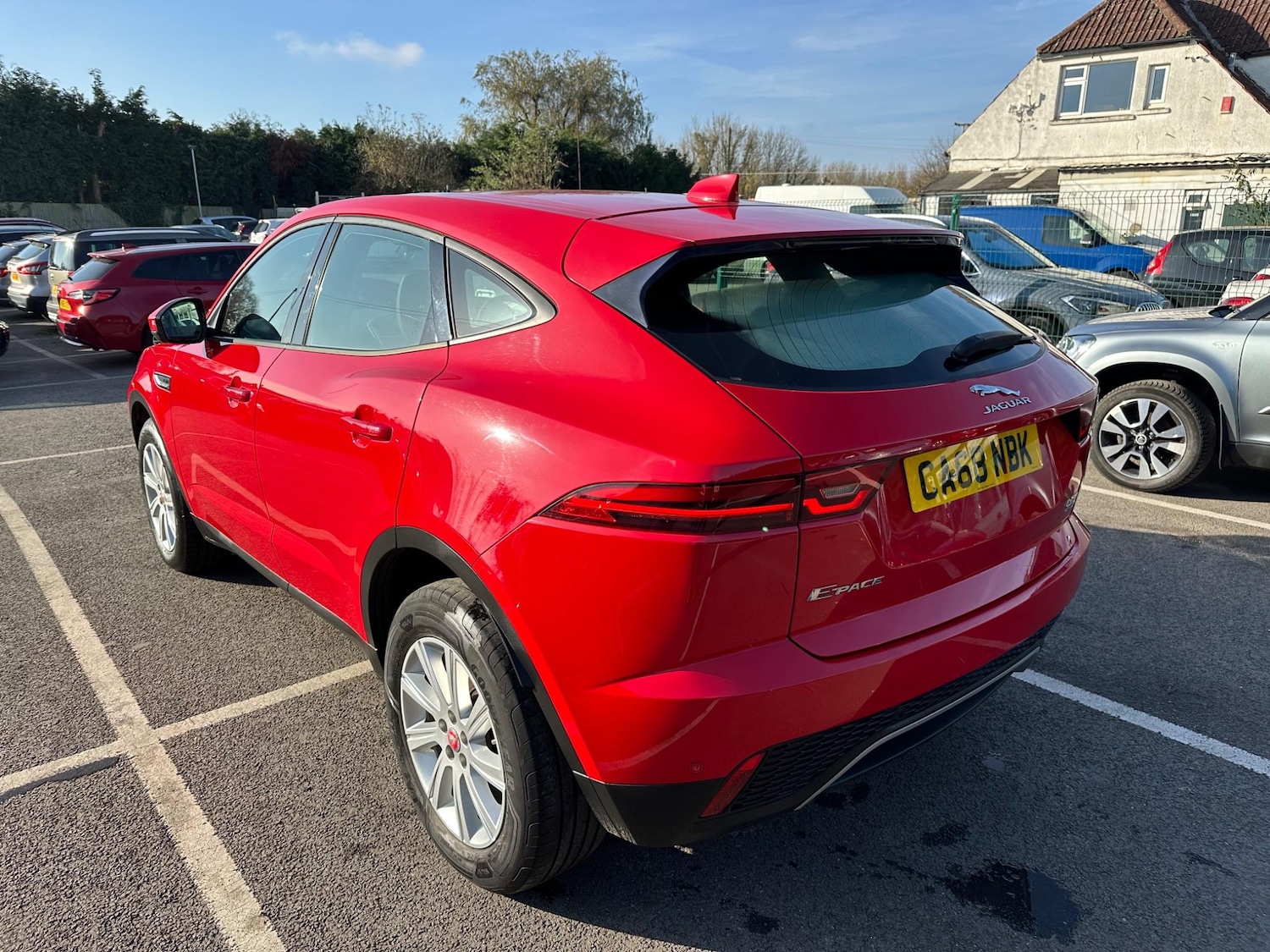 Used Jaguar E-Pace 2018 for sale - 76997111: Photo 4