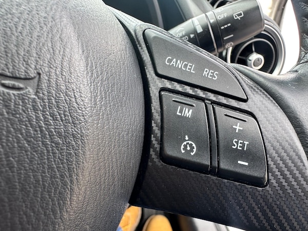 Used Mazda Mazda2 2015 for sale - 74477789: Photo 15