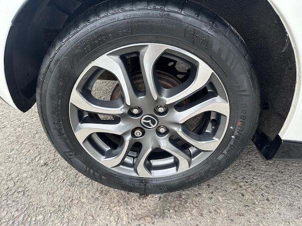 Used Mazda Mazda2 2015 for sale - 74477789: Photo 35