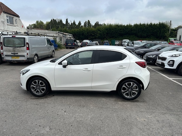 Used Mazda Mazda2 2015 for sale - 74477789: Photo 7