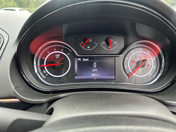 Used Vauxhall Insignia 2015 for sale - 76270780: Photo 12