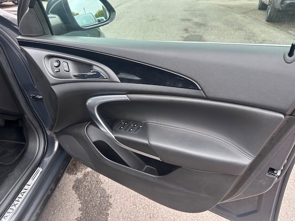 Used Vauxhall Insignia 2015 for sale - 76270780: Photo 24