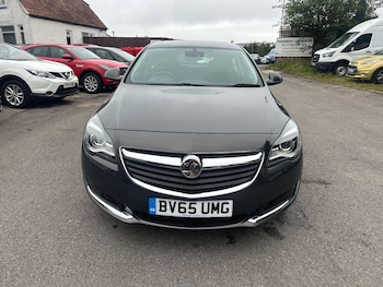 Used Vauxhall Insignia 2015 for sale - 76270780: Photo