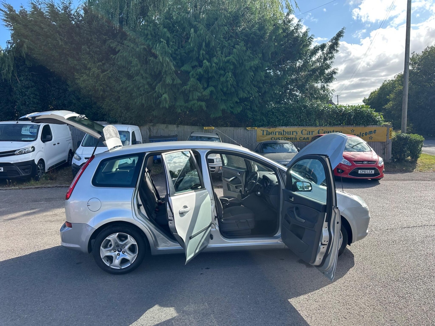 Vehicle 29